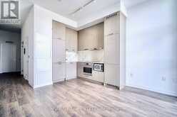 210 - 10 HONEYCRISP CRESCENT Vaughan