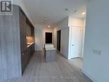 306 - 6 GREENBRIAR ROAD E Toronto