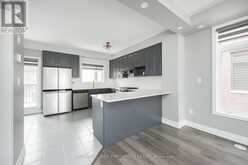 301 - 250 FINCH AVENUE Pickering