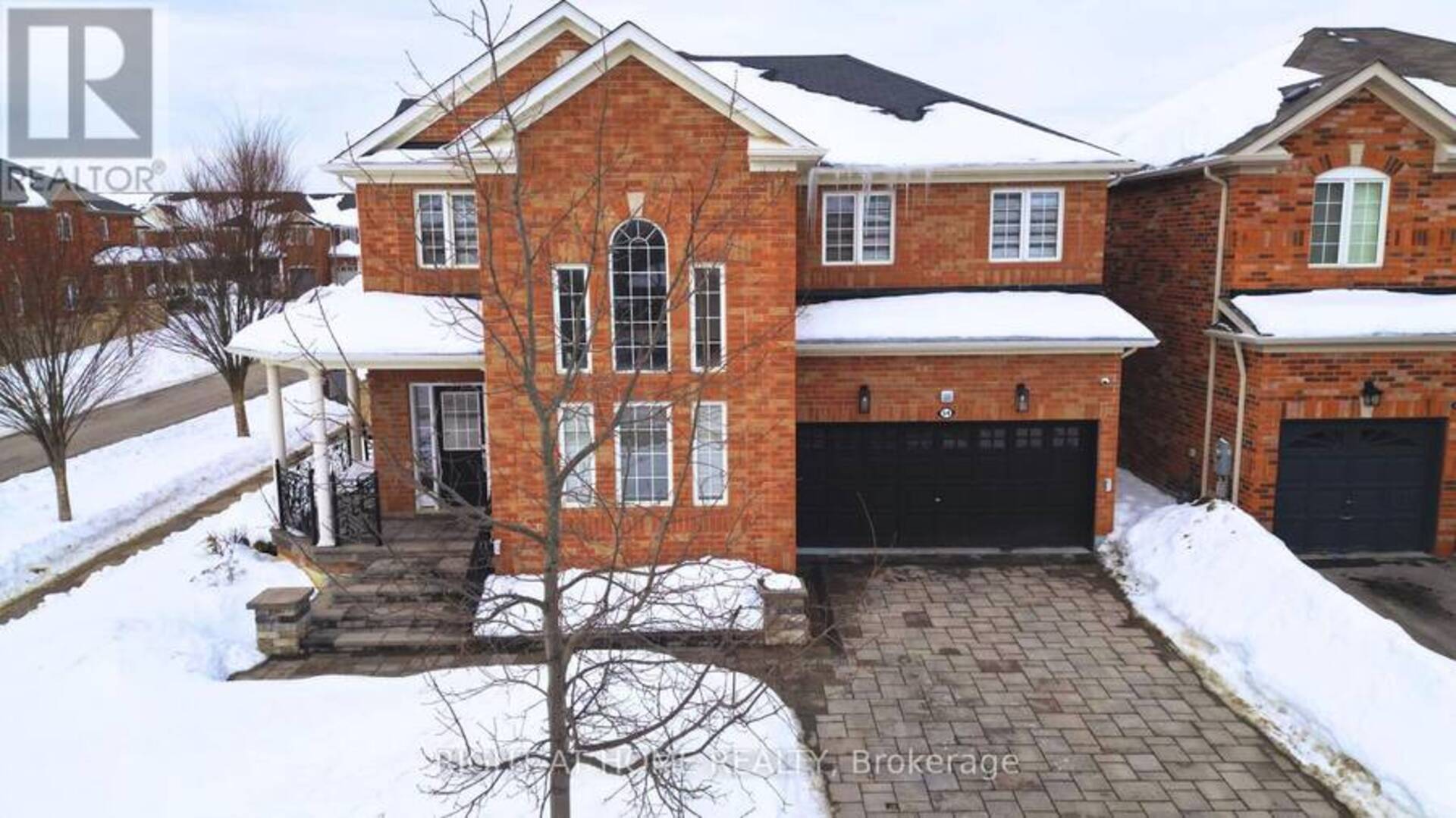 54 PENNDUTCH CIRCLE Whitchurch-Stouffville