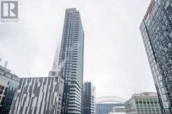 636 - 250 WELLINGTON STREET W Toronto