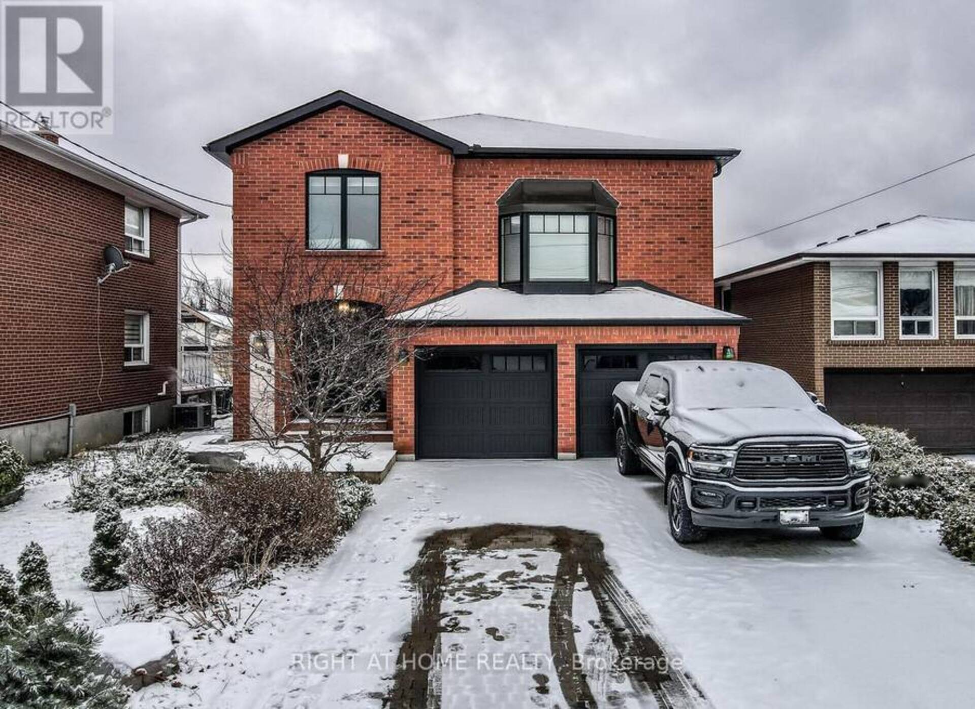 129 MAPLE LEAF DRIVE Toronto