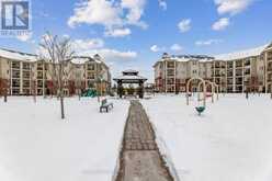 102 - 80 ASPEN SPRINGS DRIVE Clarington