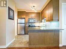 411 - 9235 JANE STREET Vaughan