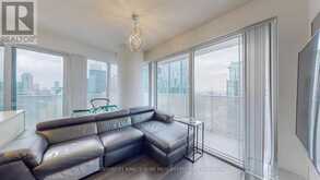 4204 - 88 HARBOUR STREET Toronto