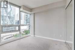 903 - 33 BAY STREET Toronto