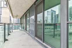 903 - 33 BAY STREET Toronto