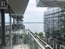 805 - 39 QUEENS QUAY Toronto