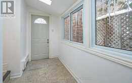 21 ORCHARD CREST ROAD Toronto