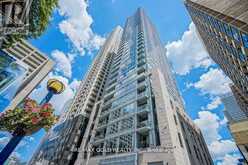 501 - 21 BALMUTO STREET Toronto