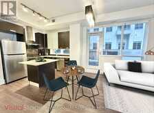 501 - 21 BALMUTO STREET Toronto