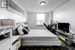 302 - 10 EDGECLIFF GFWY Toronto