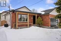 LOWER UNIT - 660 MACKECHNIE CRESCENT Cobourg