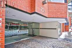 311 - 725 KING STREET W Toronto