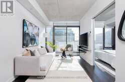 827 - 461 ADELAIDE STREET W Toronto