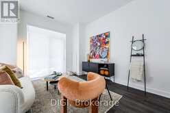 607 - 185 ENFIELD PLACE Mississauga