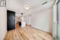 801 - 5 YORK GARDEN WAY Toronto