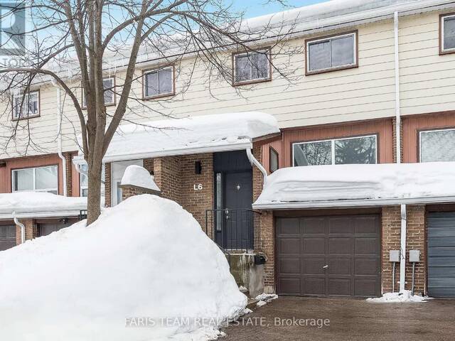 L6 - 63 FERRIS LANE Barrie Ontario