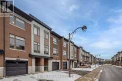 806 - 250 FINCH AVENUE Pickering