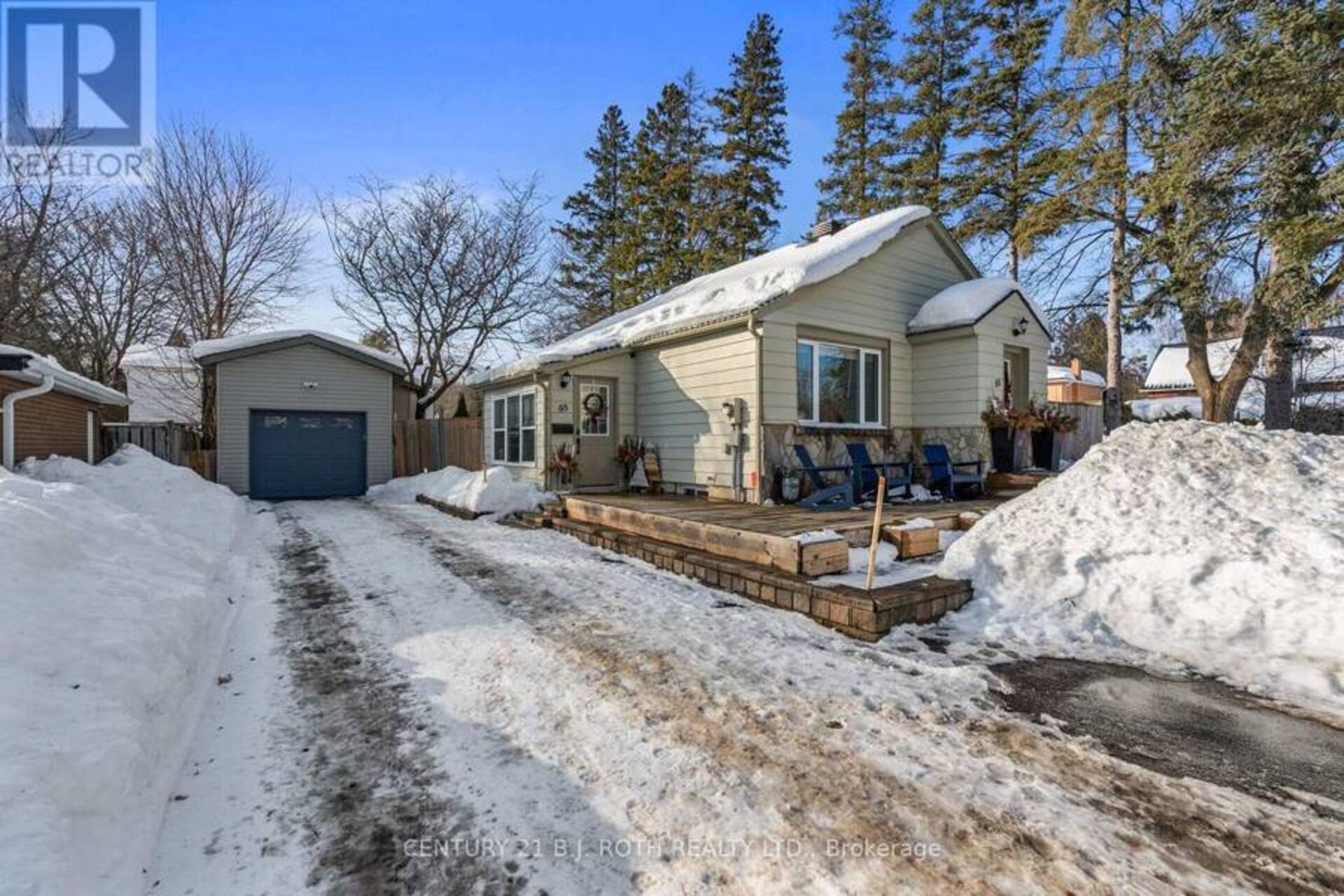 88 PUGET STREET Barrie