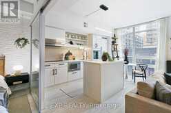 202 - 39 SHERBOURNE STREET Toronto