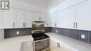 1812 - 156 ENFIELD PLACE Mississauga