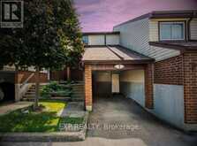 7 - 910 LIMERIDGE ROAD E Hamilton