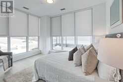 408 - 30 INN ON THE PARK DRIVE Toronto