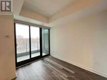 601 - 250 LAWRENCE AVENUE W Toronto