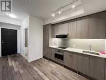 601 - 250 LAWRENCE AVENUE W Toronto