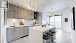 4407 - 1080 BAY STREET Toronto