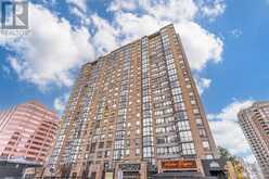 811 - 285 ENFIELD PLACE S Mississauga