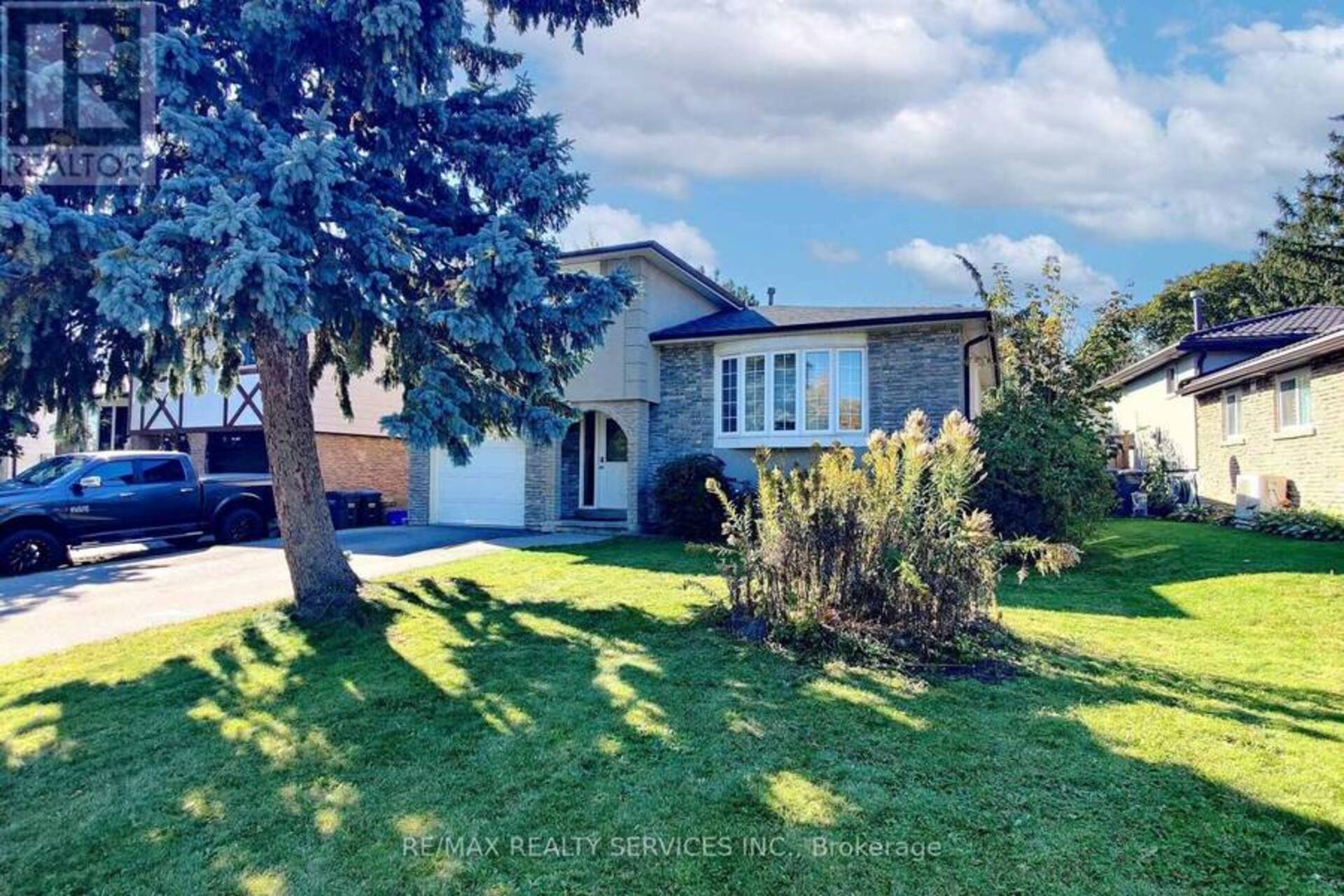 7 GENEVA CRESCENT Brampton