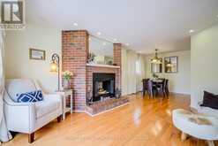 127 SANDYHOOK SQUARE Toronto