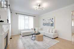 176 RETREAT BOULEVARD N Vaughan