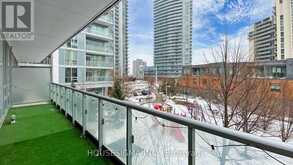 206 - 62 FOREST MANOR ROAD Toronto