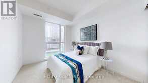 206 - 62 FOREST MANOR ROAD Toronto