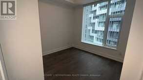 654 - 25 ADRA GRADO WAY Toronto