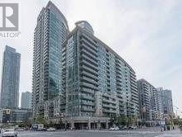 706 - 51 LOWER SIMCOE STREET Toronto Ontario