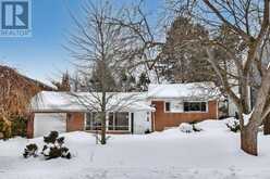 9 SOUTHWELL DRIVE Toronto