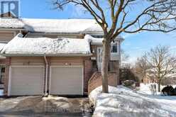 8 - 205 HIGHLAND CRESCENT Kitchener