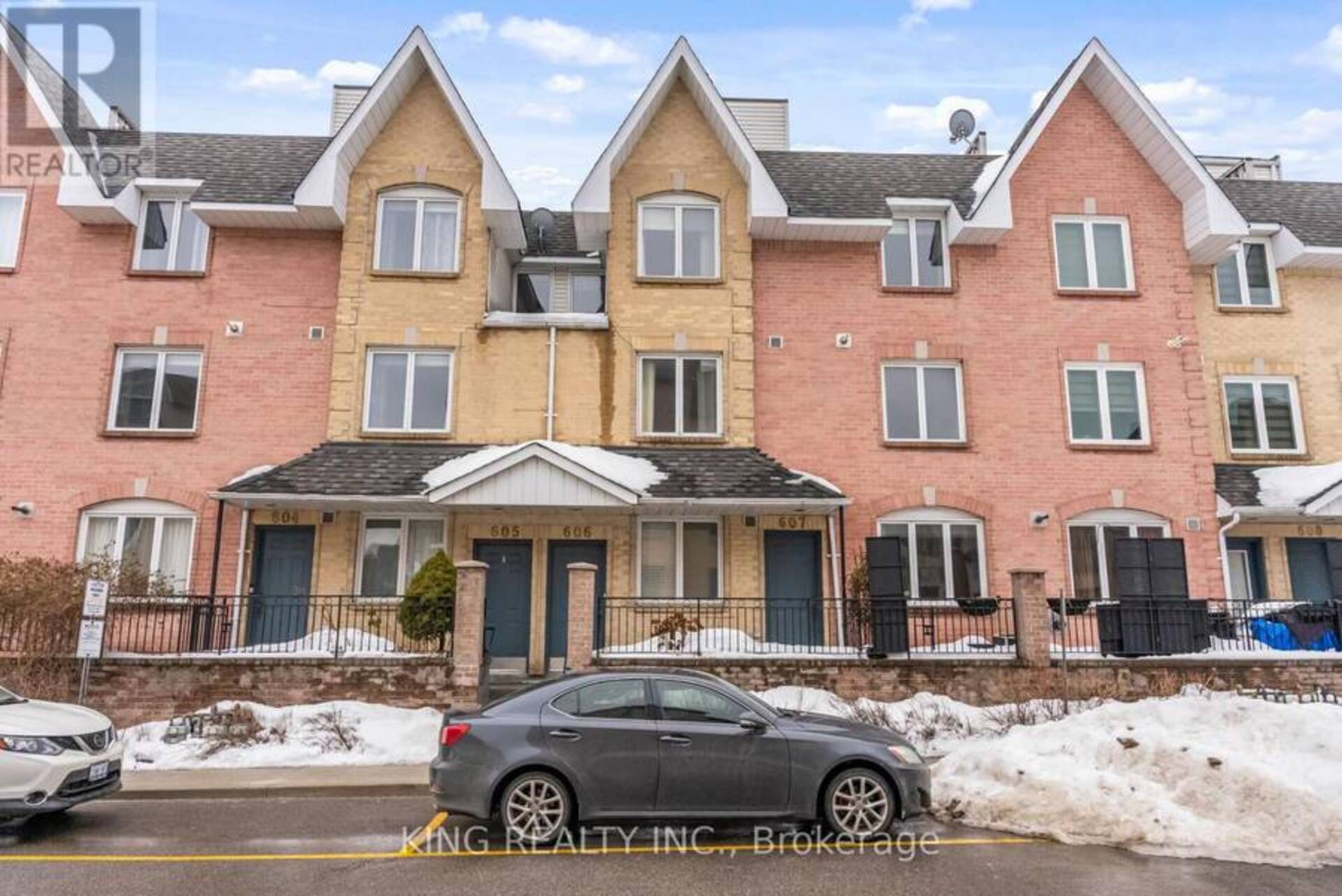 606 - 75 WELDRICK ROAD E Richmond Hill