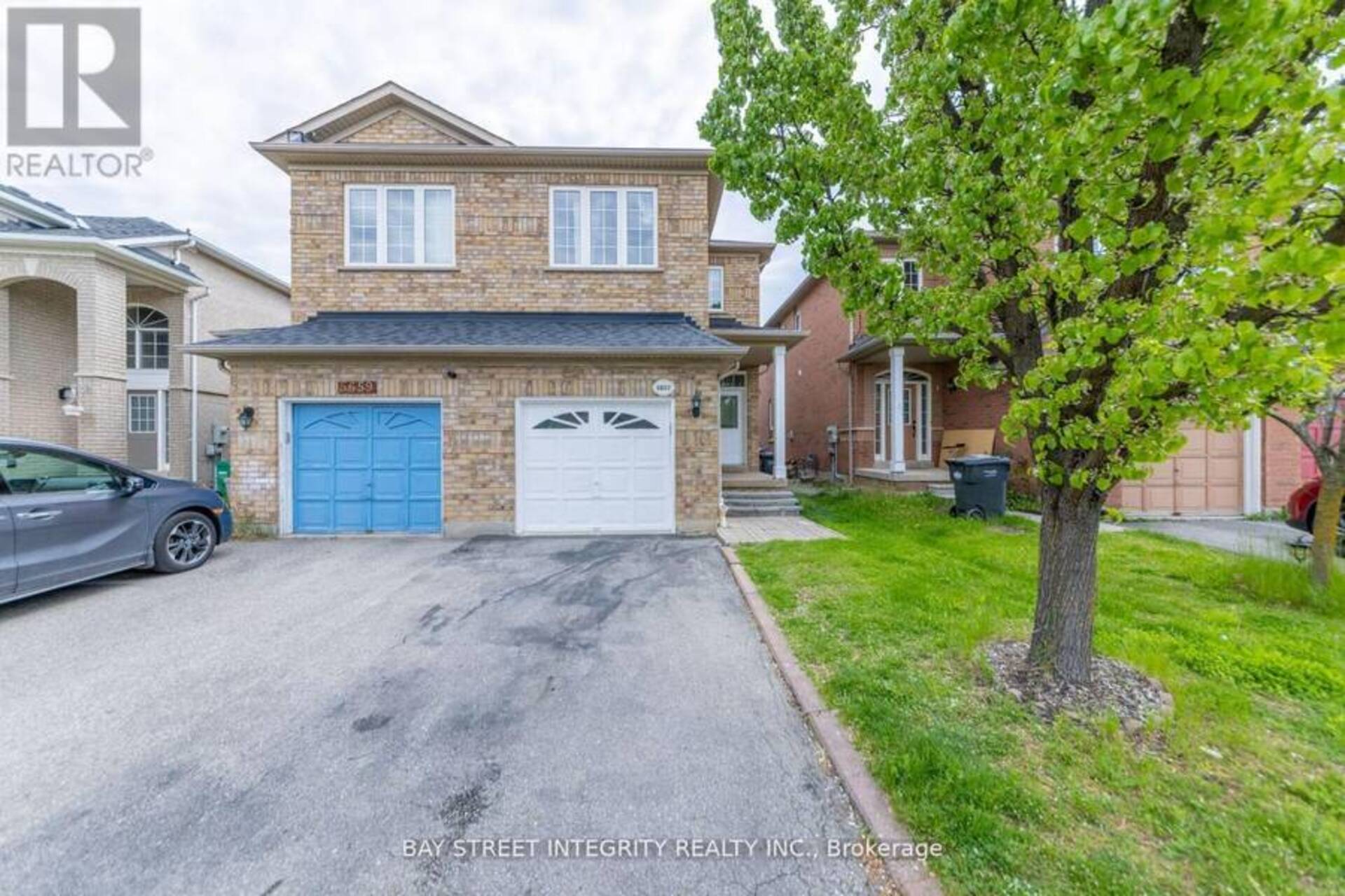 (UPPER) - 5657 RALEIGH STREET Mississauga