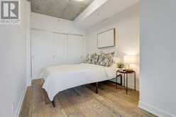 404 - 1239 DUNDAS Street W Toronto