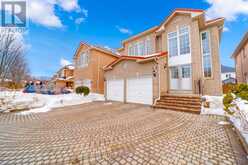 11 FERNCLIFFE CRESCENT Markham