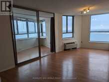 2501 - 270 QUEENS QUAY W Toronto