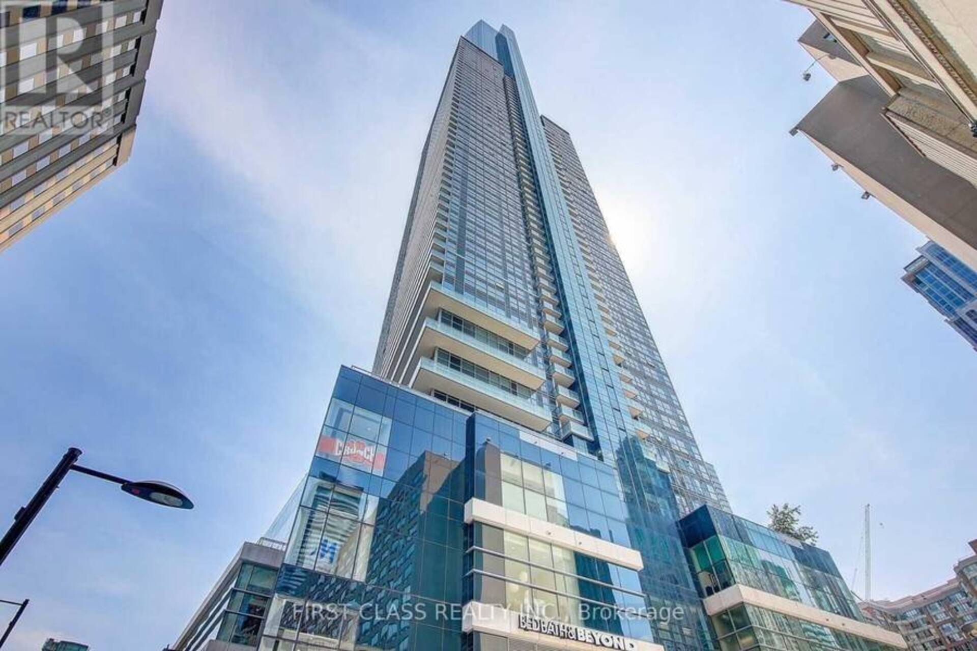 5003 - 386 YONGE STREET Toronto