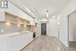 307 - 52 FOREST MANOR ROAD Toronto