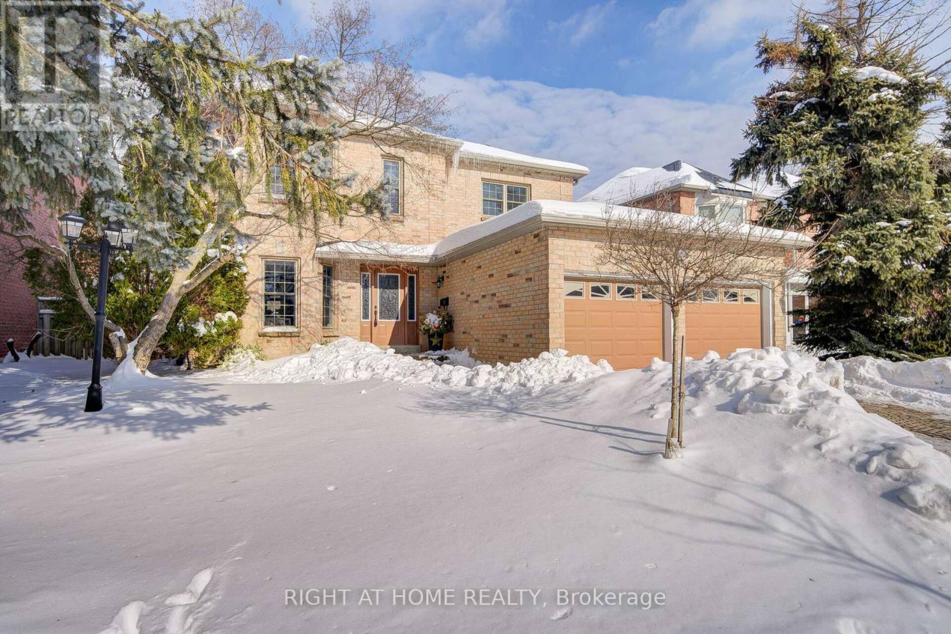 124 JOHN BUTTON BOULEVARD Markham