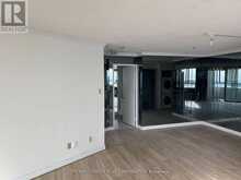 1402 - 260 QUEENS QUAY W Toronto